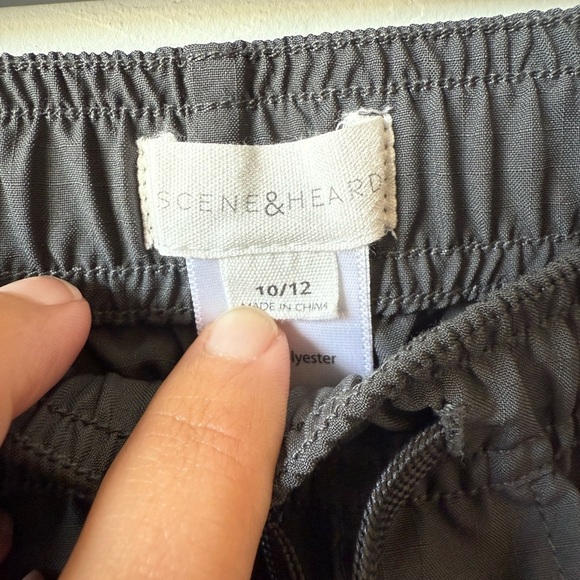 Boys Gray Shorts With Back Pockets - Picture 2 of 3